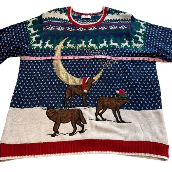 Wolf Pack Christmas Holiday Sweater - Size 2XL - Picture 6 of 7